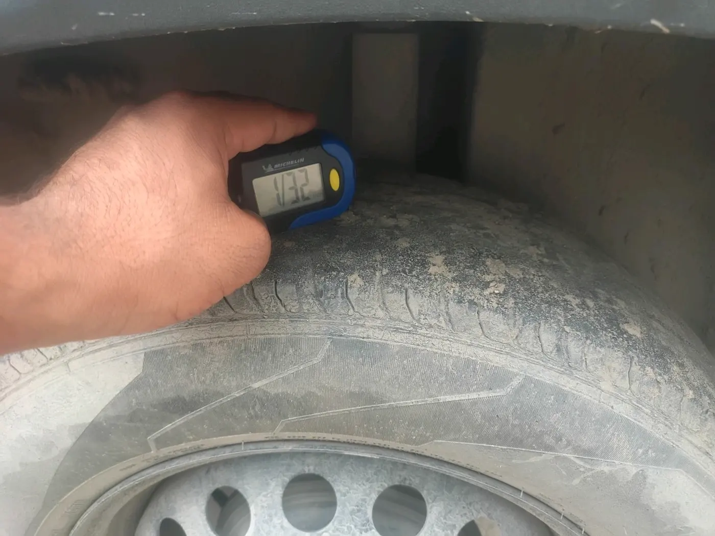 2023 Tata PUNCH PURE MT, Petrol, Manual, 39,333 km, tyre