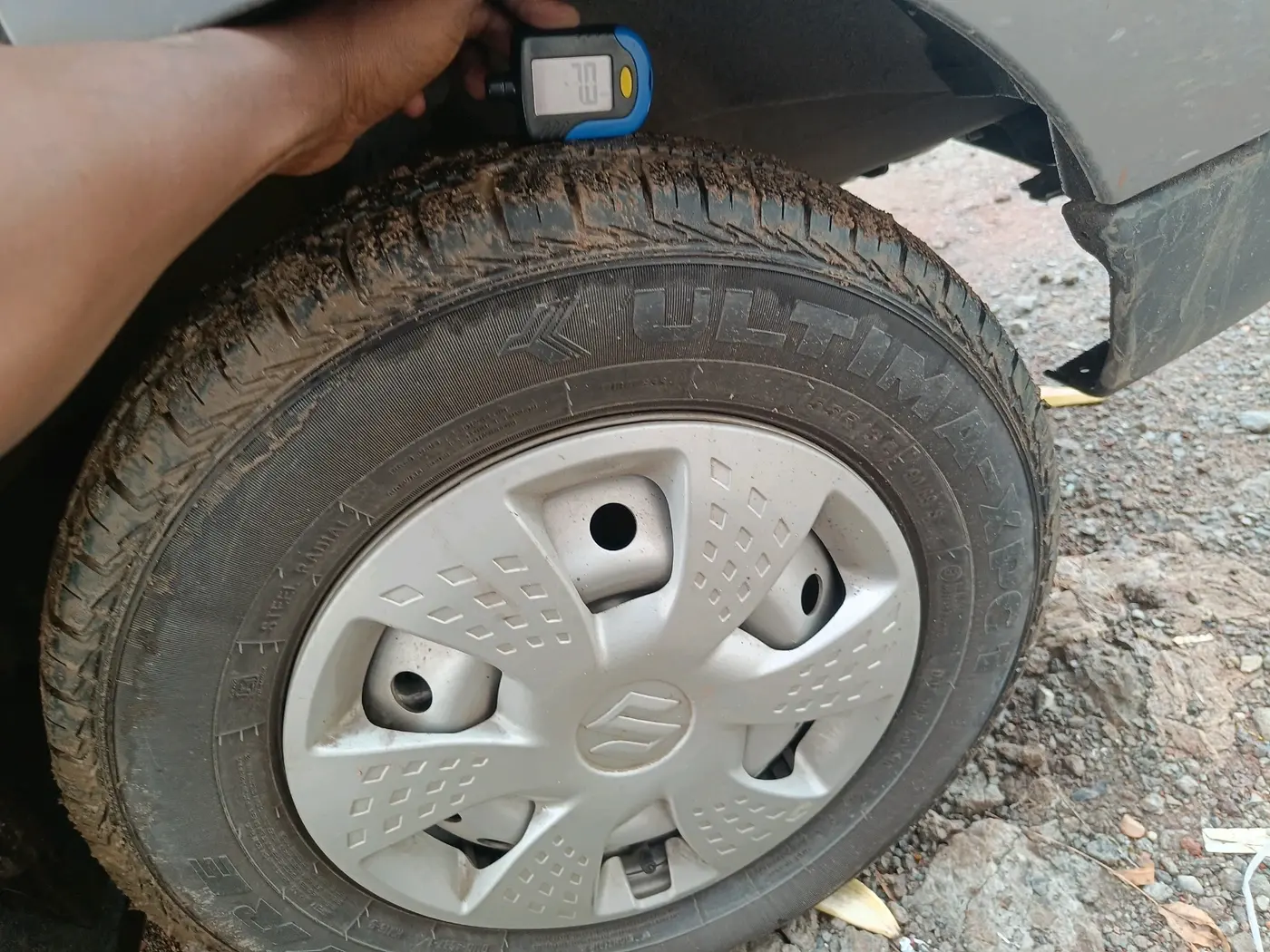 2025 Maruti Eeco 5 STR AC CNG, CNG, Manual, 5,379 km, tyre