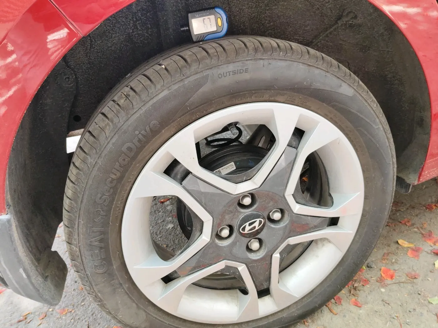 2025 Hyundai NEW I20 SPORTZ 1.2 IVT, Petrol, Automatic, 4,824 km, tyre