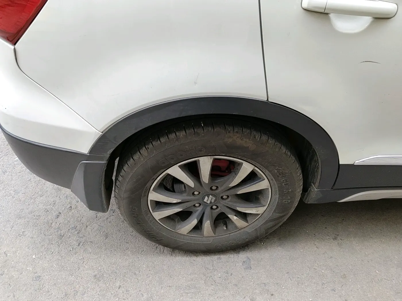2019 Maruti S Cross DELTA 1.3, Diesel, Manual, 1,78,878 km, tyre