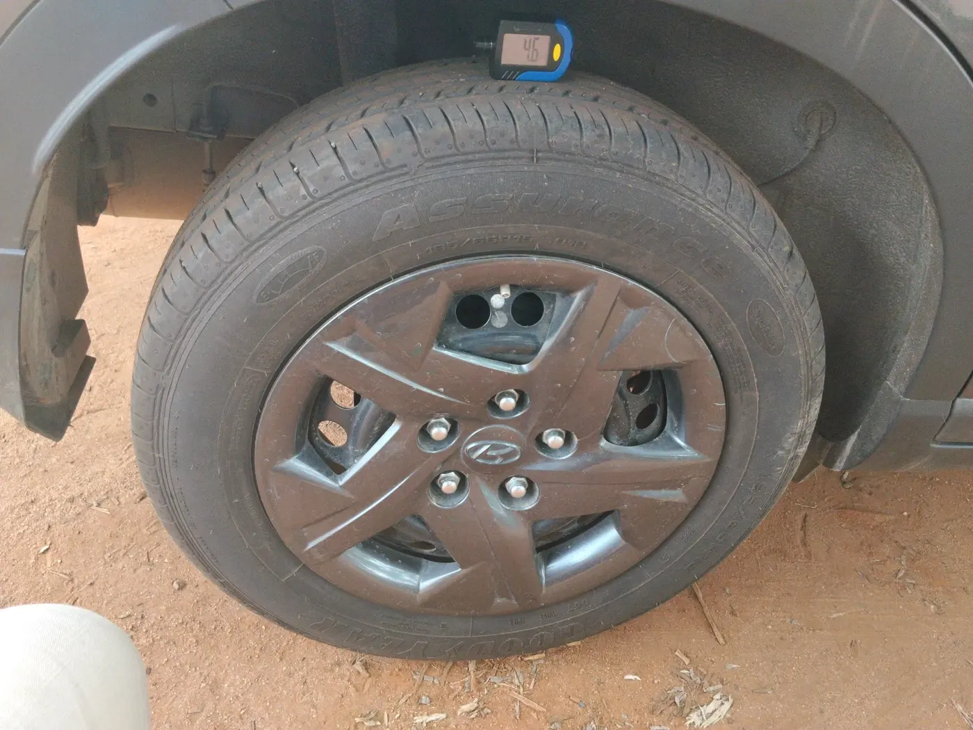 2023 Hyundai VENUE SX 1.2 PETROL, Petrol, Manual, 12,212 km, tyre