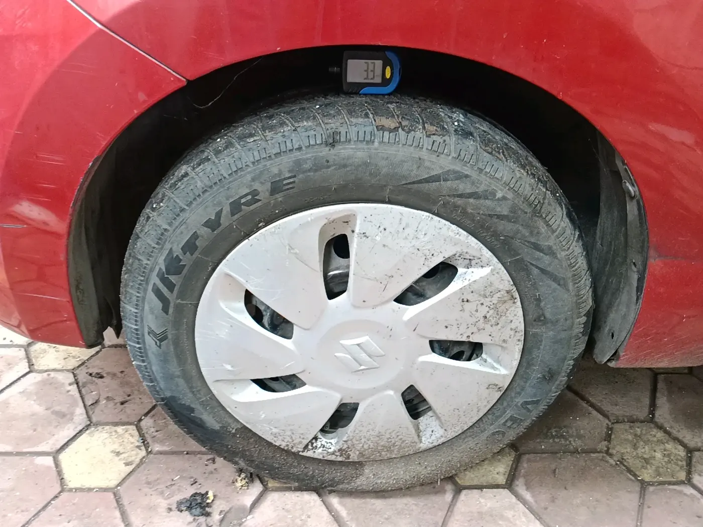 2015 Maruti Celerio VXI AMT, Petrol, Automatic, 24,700 km, tyre