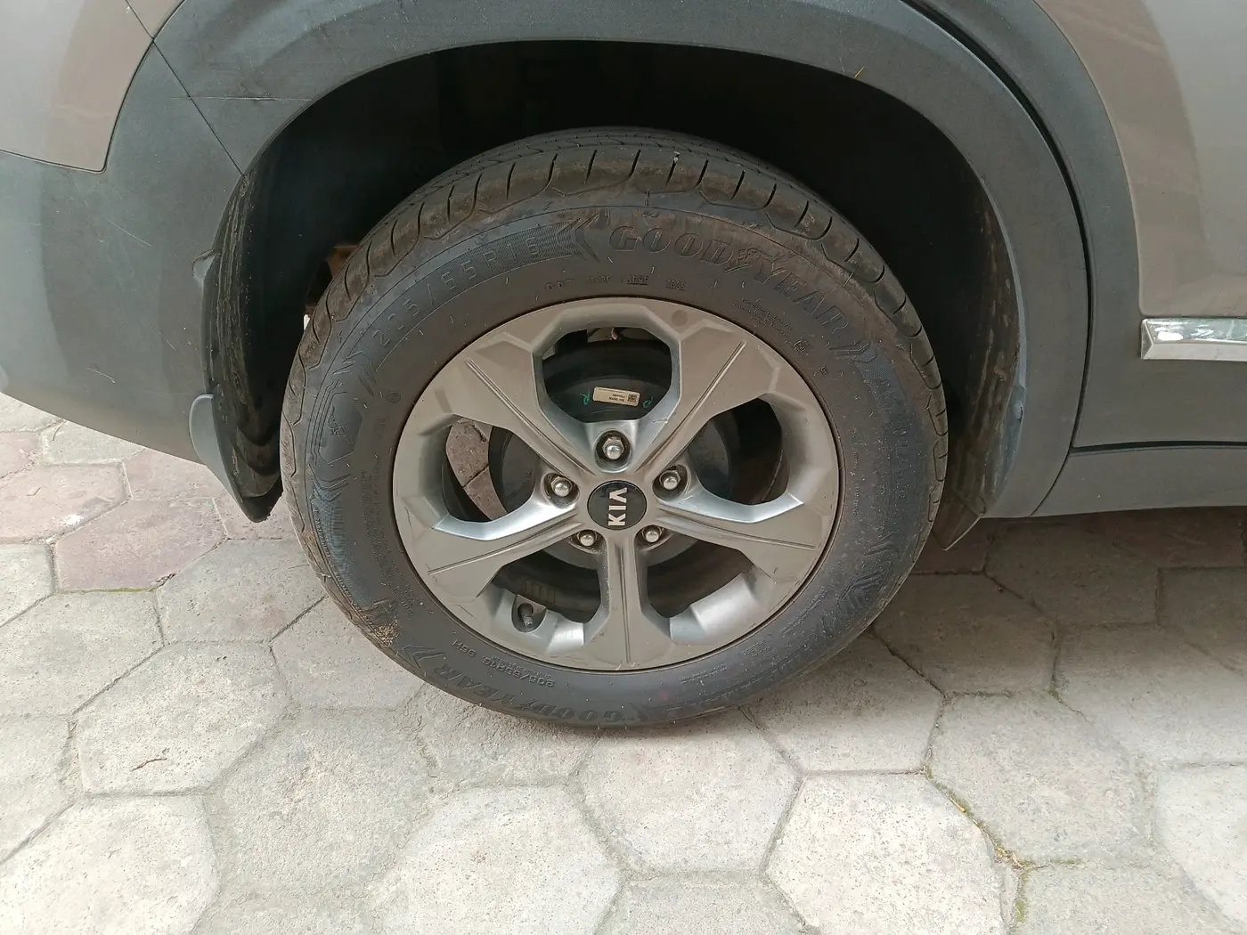 2020 KIA SELTOS HTK PLUS 1.5, Petrol, Manual, 53,567 km, tyre