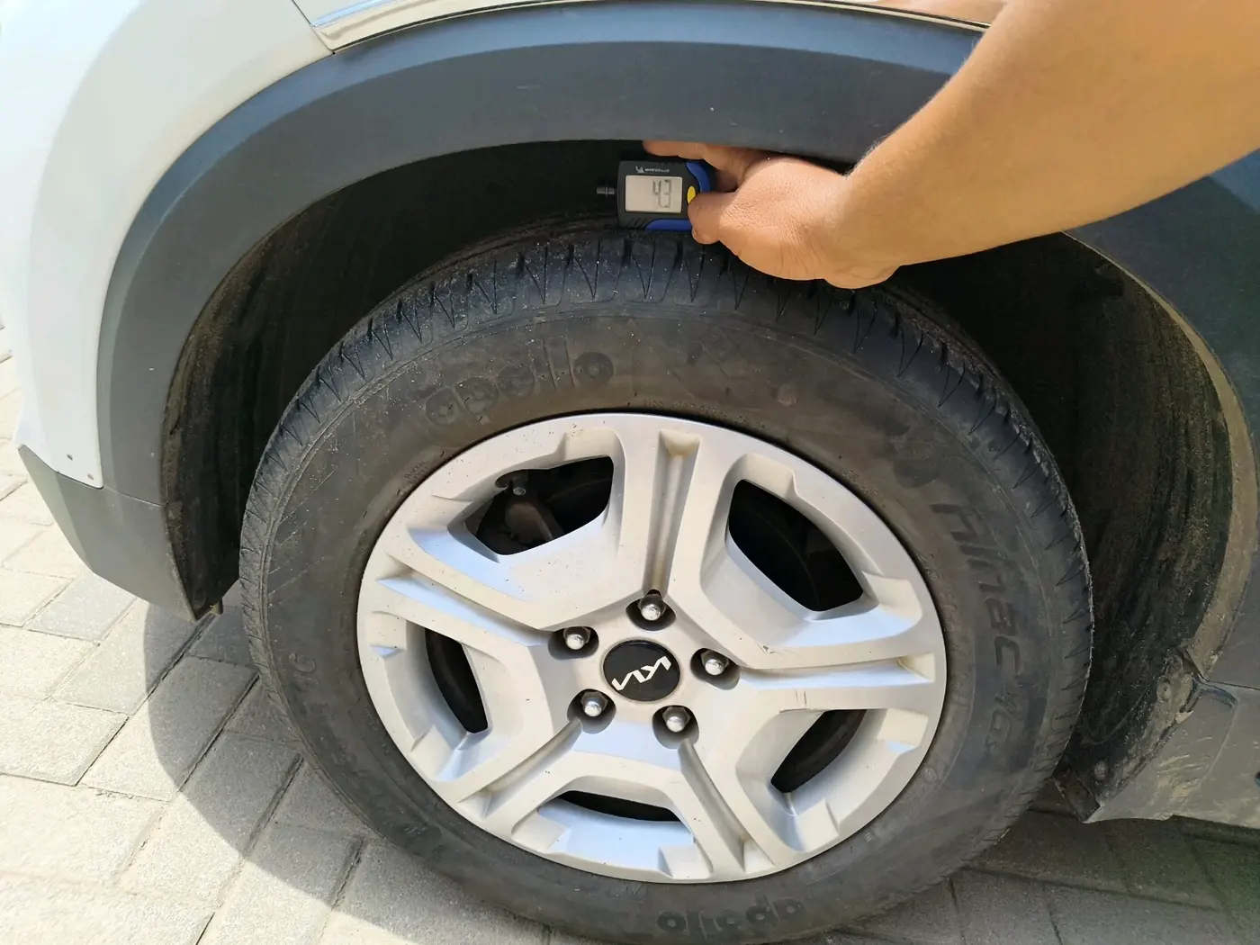 2021 KIA SONET HTK PLUS 1.0 DCT, Petrol, Automatic, 42,096 km, tyre