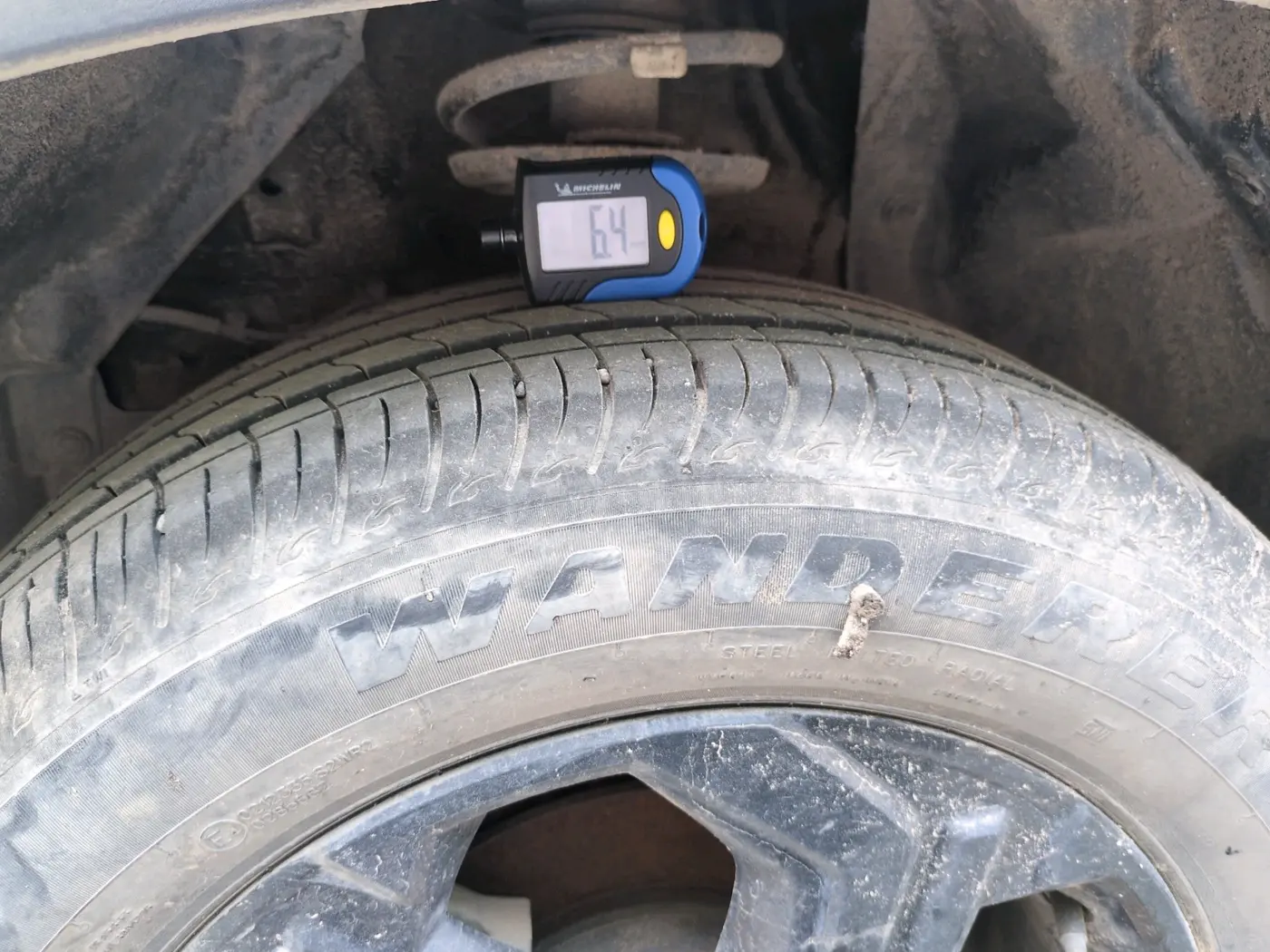 2023 Maruti BREZZA ZXI SMART HYBRID , Petrol, Manual, 11,613 km, tyre