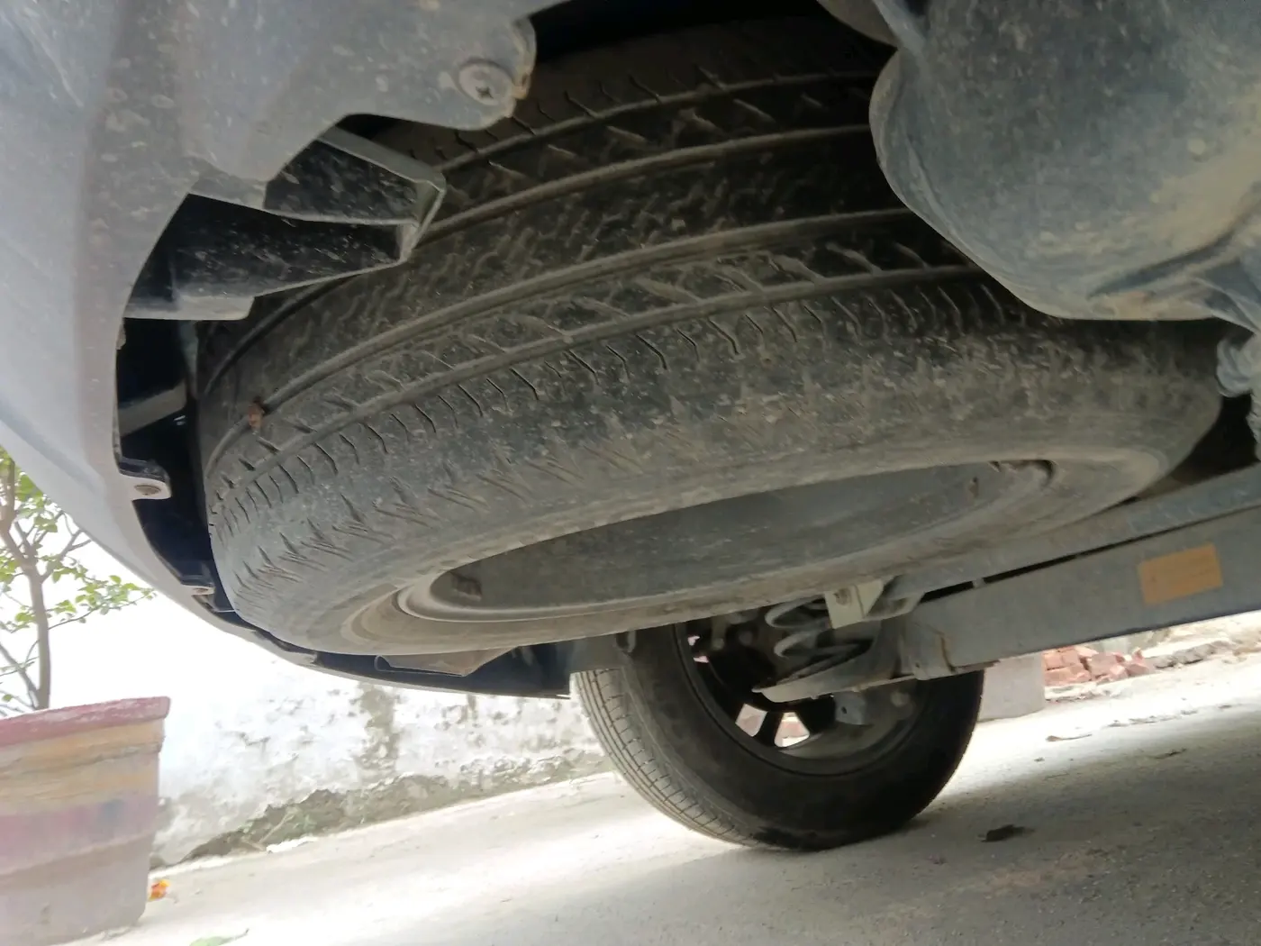2021 Tata Safari XZA PLUS 6S, Diesel, Automatic, 85,285 km, tyre