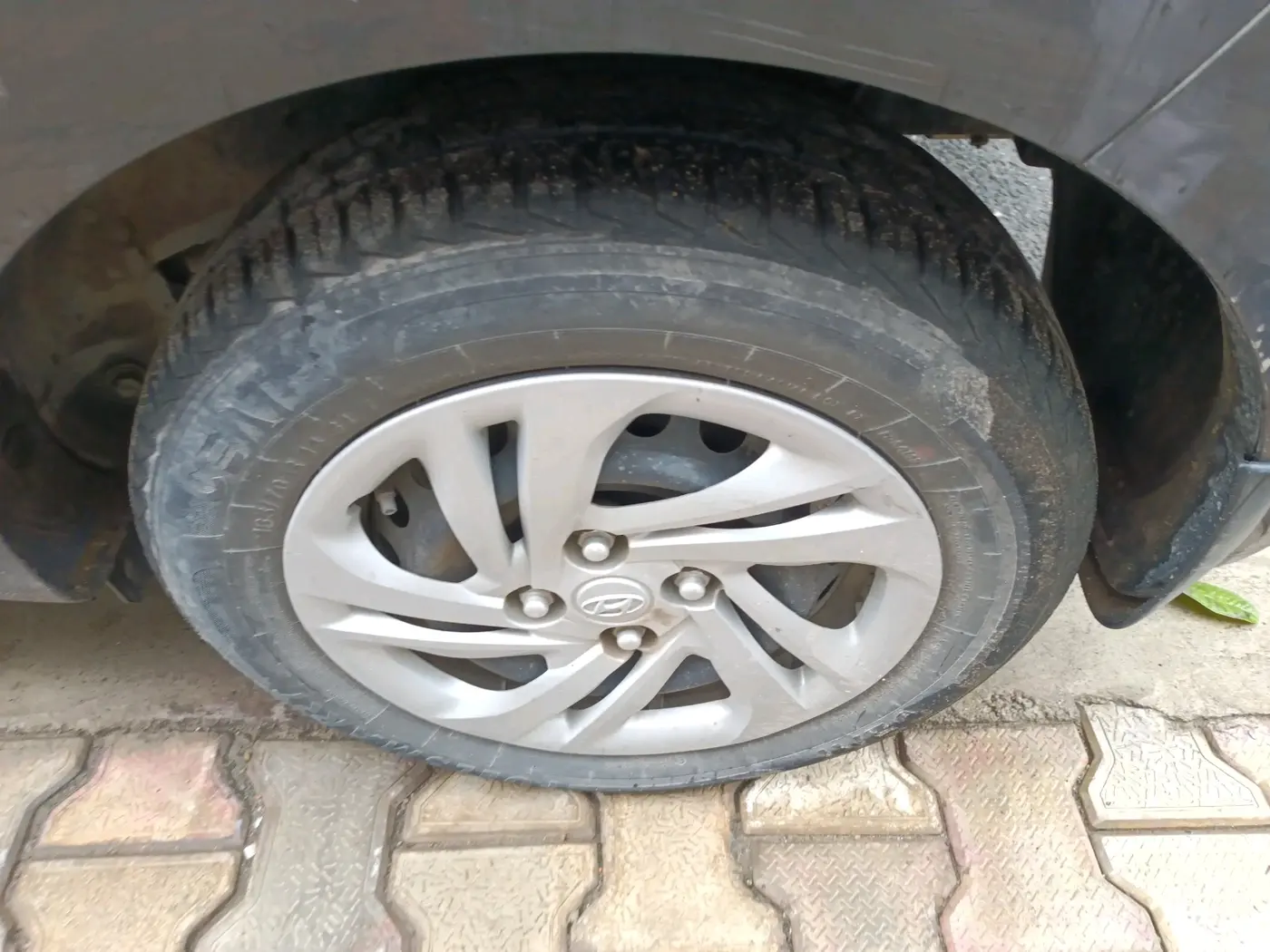 2021 Hyundai GRAND I10 NIOS MAGNA 1.2 KAPPA VTVT, Petrol, Manual, 38,812 km, tyre