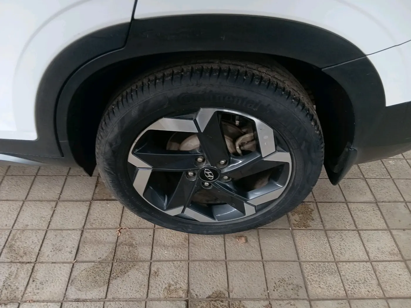 2022 Hyundai ALCAZAR PLATINUM 1.5 MT 7STR, Diesel, Manual, 80,282 km, tyre