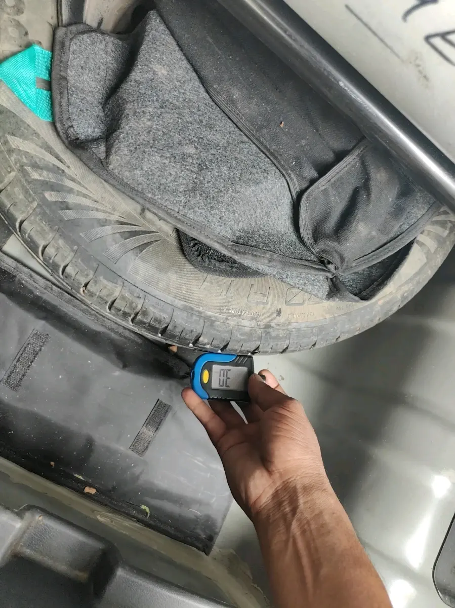 2022 Hyundai AURA S 1.2 CNG, CNG, Manual, 83,417 km, tyre