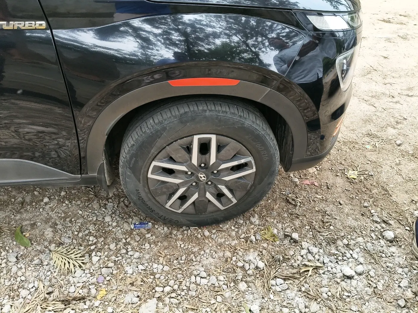 2022 Hyundai VENUE S PLUS 1.5 CRDI, Diesel, Manual, 37,163 km, tyre