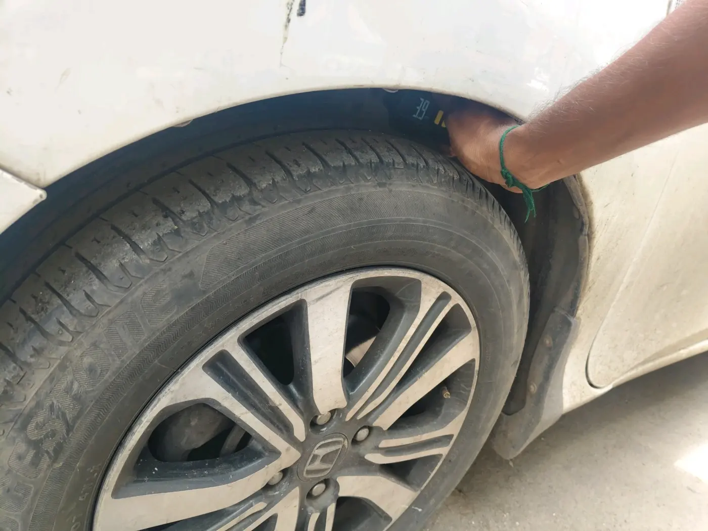 2019 Honda City 1.5L I-VTEC SV, CNG, Manual, 1,20,562 km, tyre