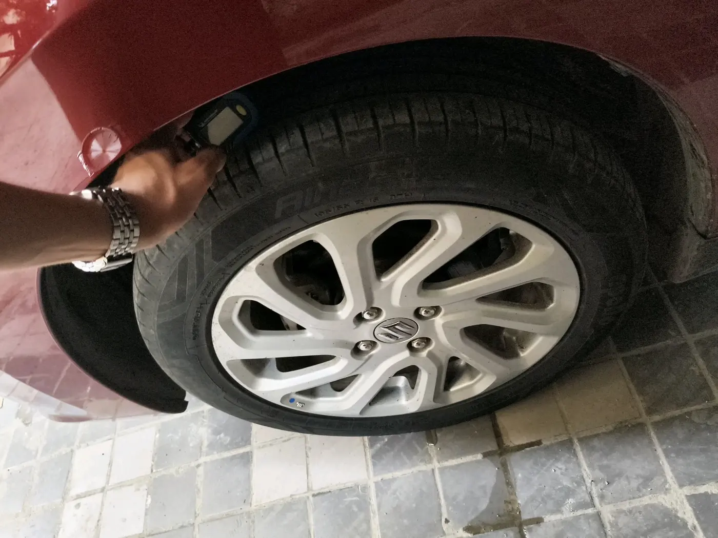 2022 Maruti Baleno ZETA 1.2 AGS, Petrol, Automatic, 26,511 km, tyre
