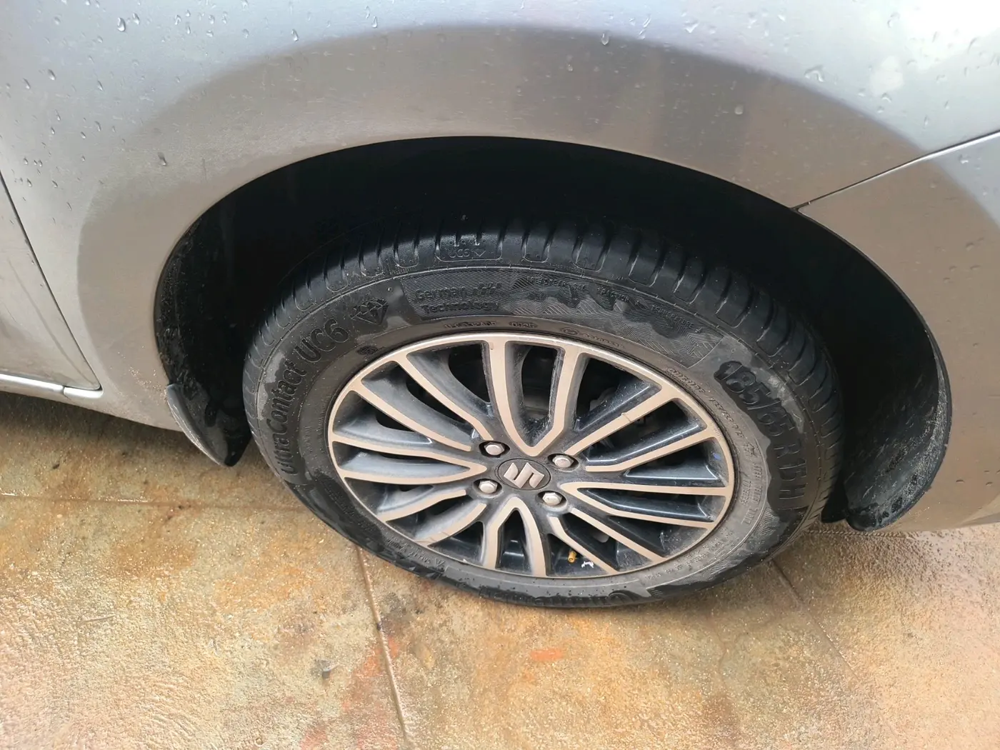2022 Maruti Dzire ZXI Plus AMT, Petrol, Automatic, 74,490 km, tyre