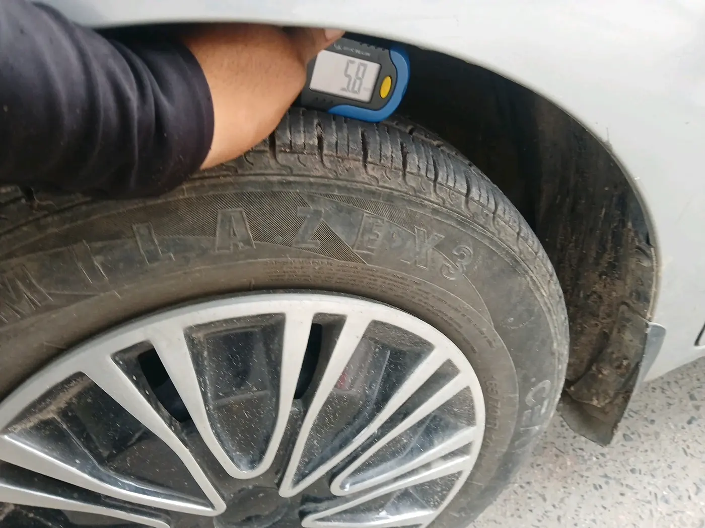 2019 Hyundai NEW SANTRO SPORTZ CNG, CNG, Manual, 76,040 km, tyre