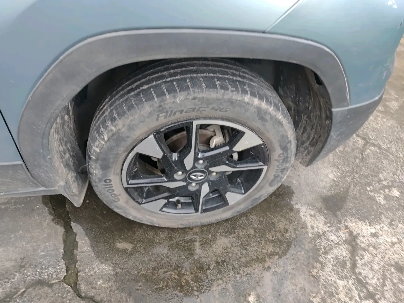 2021 Tata PUNCH CREATIVE  AMT, Petrol, Automatic, 46,997 km, tyre