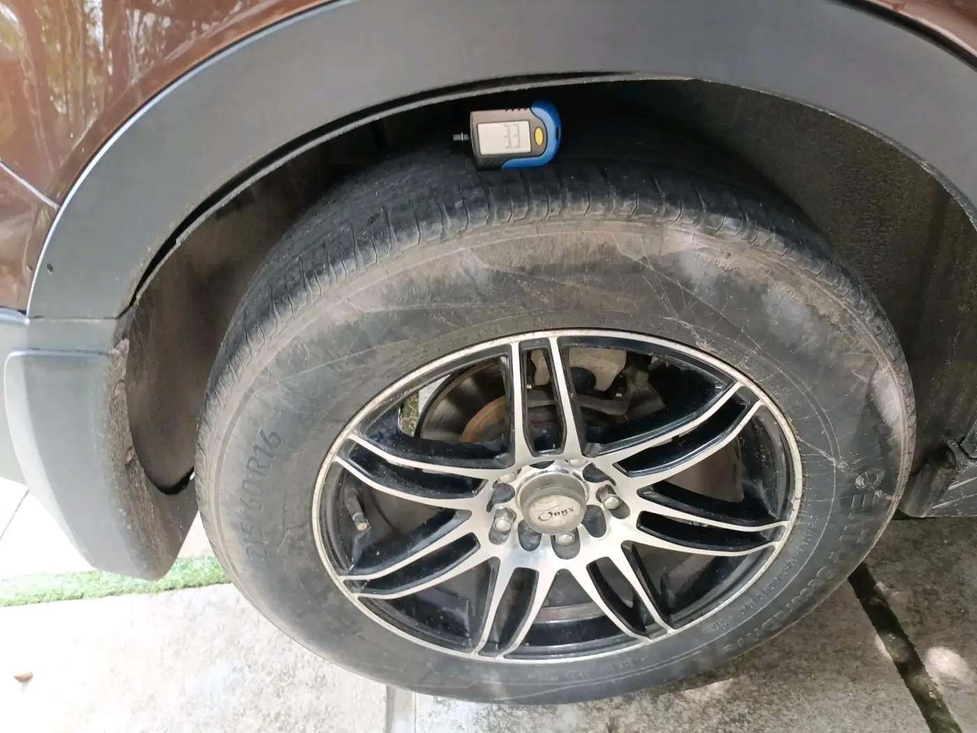 2016 Maruti S Cross ZETA 1.3, Diesel, Manual, 1,21,183 km, tyre
