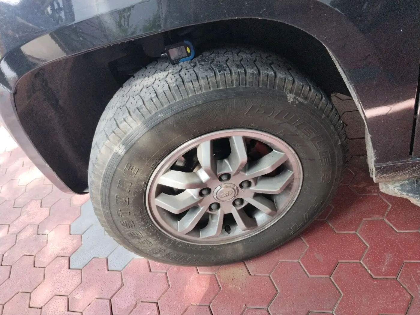 2015 Mahindra TUV300 T8, Diesel, Manual, 78,938 km, tyre
