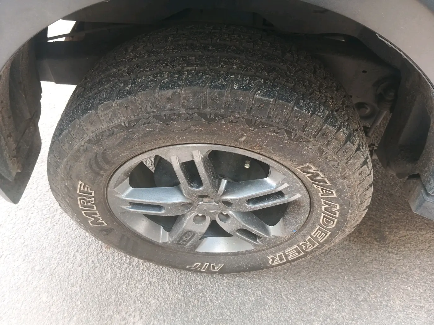 2023 Mahindra Thar LX P 2WD AT HT, Petrol, Automatic, 22,143 km, tyre