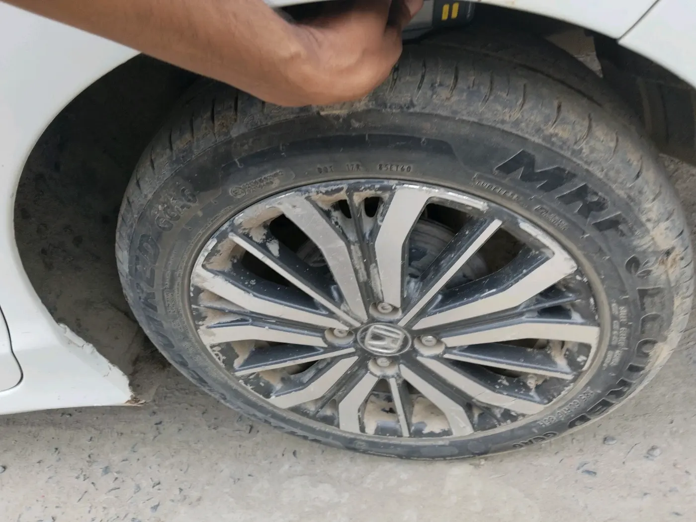 2019 Honda City 1.5L I-DTEC ZX, Diesel, Manual, 82,889 km, tyre