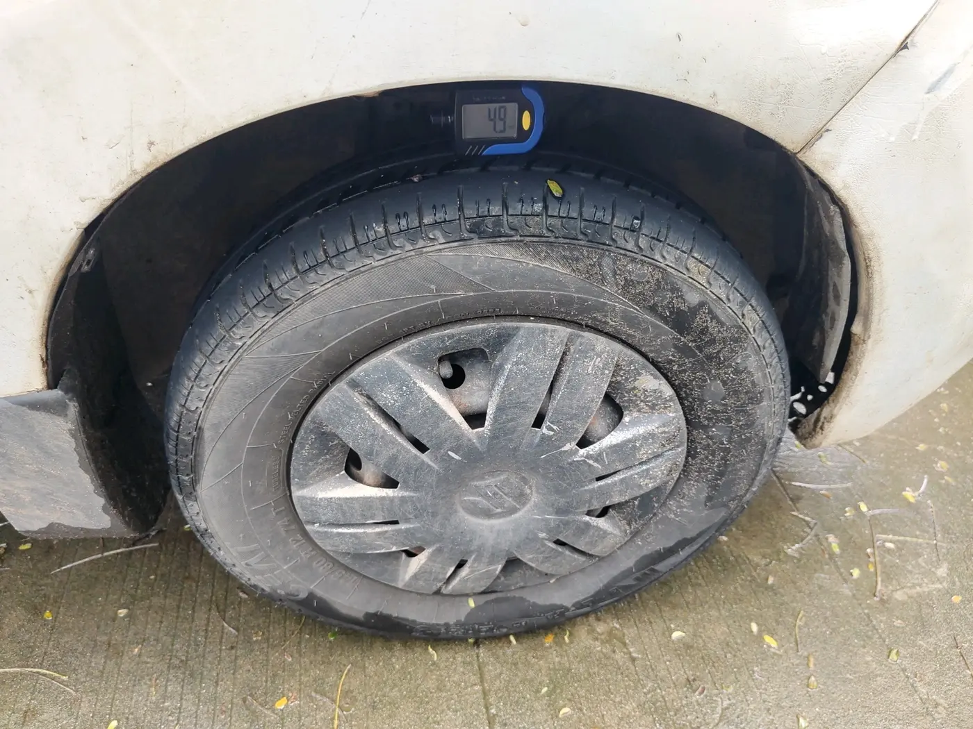 2022 Maruti Alto LXI O, CNG, Manual, 69,207 km, tyre