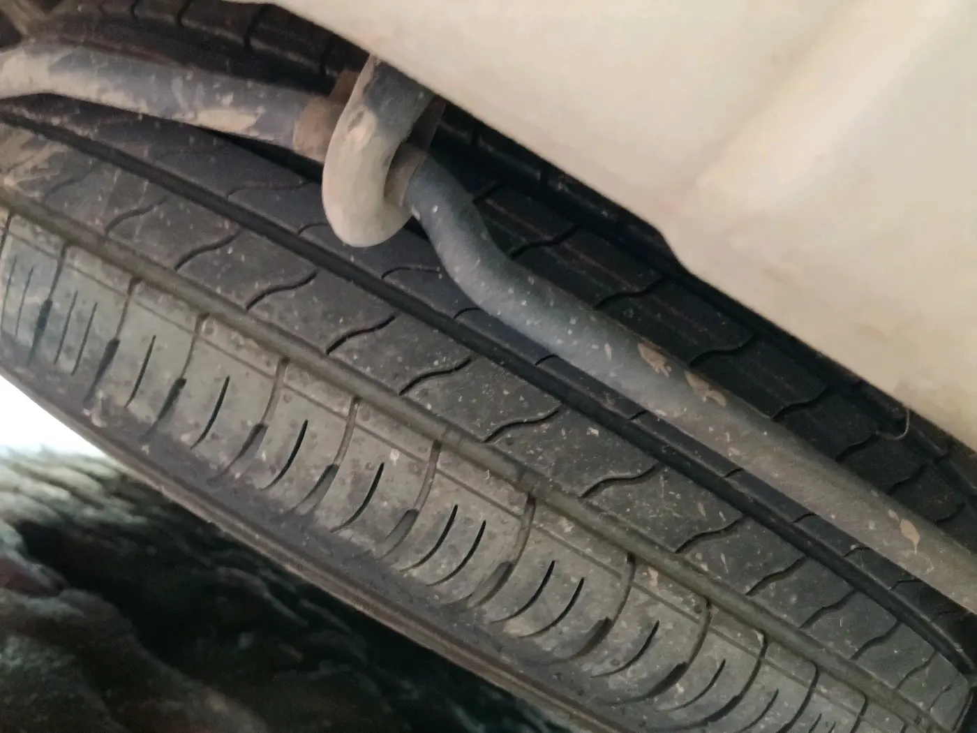 2025 Maruti XL6 ZETA CNG, CNG, Manual, 40,597 km, tyre