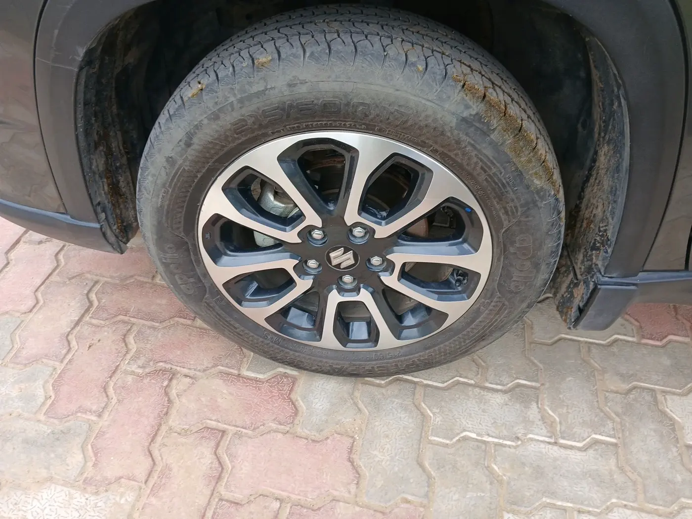 2024 Maruti Grand Vitara ZETA SMART HYBRID, Petrol, Manual, 17,076 km, tyre