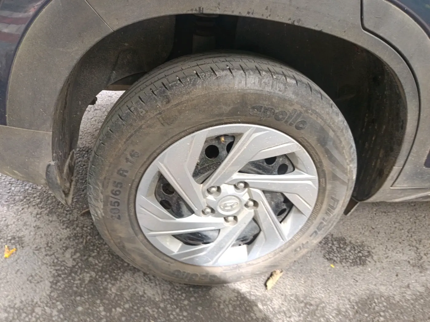 2023 Hyundai Creta EX 1.5 PETROL, Petrol, Manual, 25,609 km, tyre
