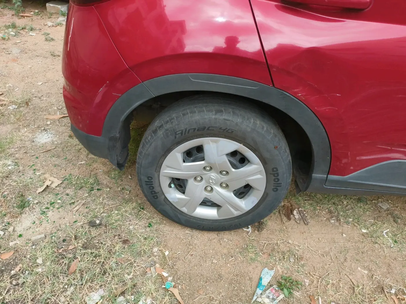 2022 Hyundai VENUE S 1.2, Petrol, Manual, 44,416 km, tyre