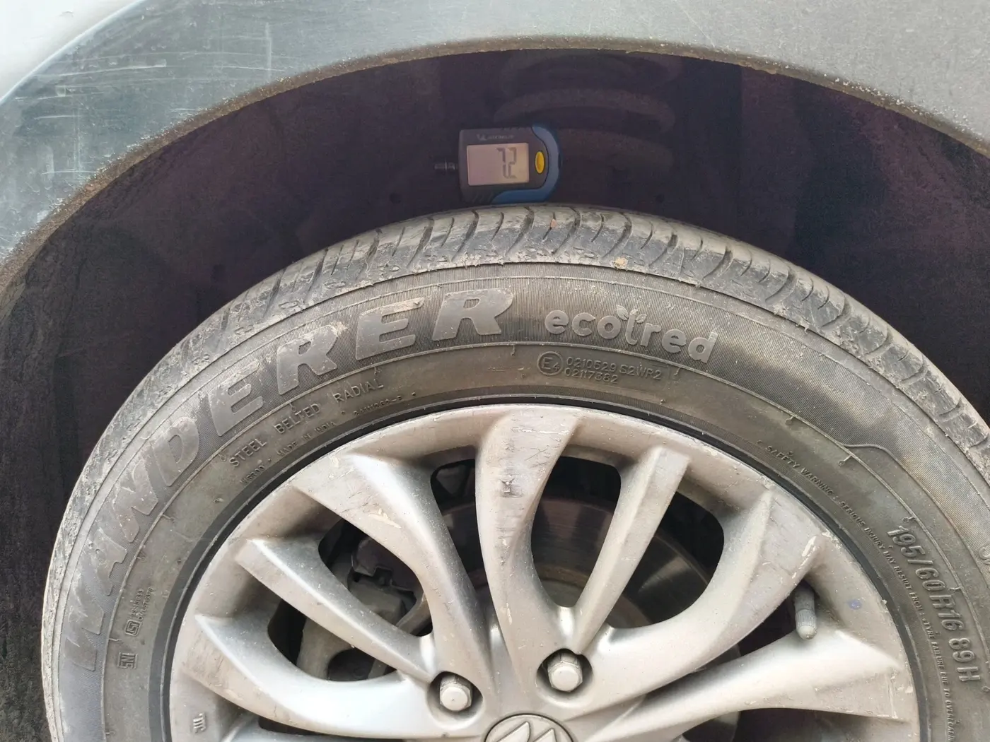 2017 Maruti S Cross ZETA 1.3, Diesel, Manual, 75,800 km, tyre