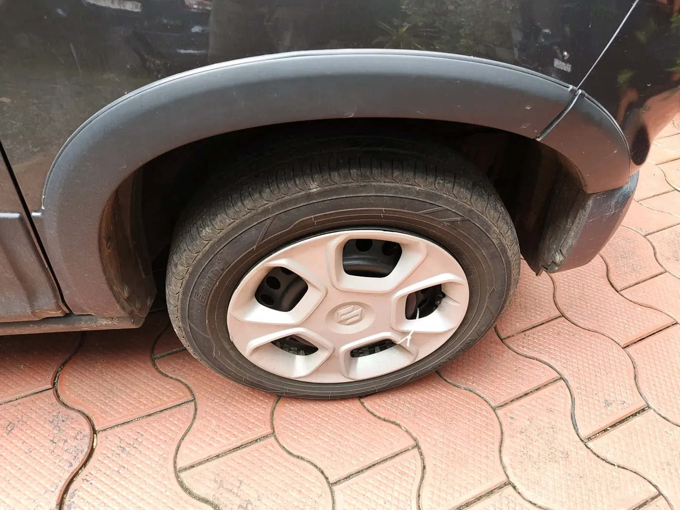 2024 Maruti S PRESSO VXI PLUS (O) AMT, Petrol, Automatic, 15,173 km, tyre