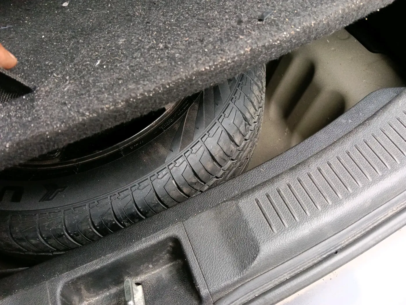 2018 Maruti S Cross DELTA 1.3, Diesel, Manual, 74,106 km, tyre