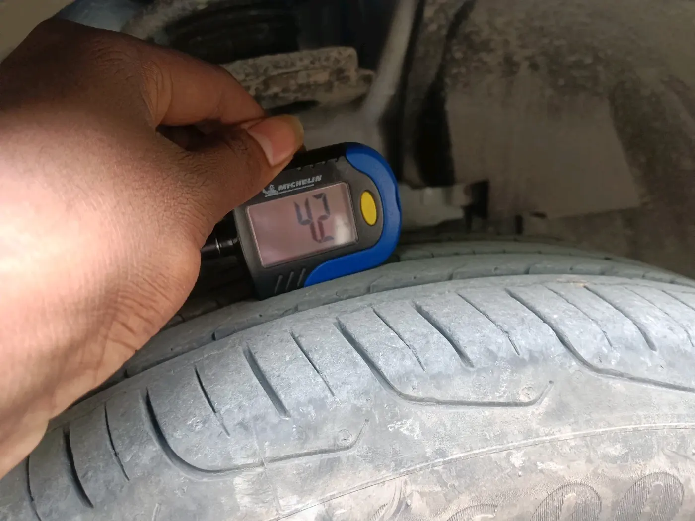 2025 Tata NEXON Pure Plus (S) 1.2 iCNG 6MT, CNG, Manual, 13,273 km, tyre