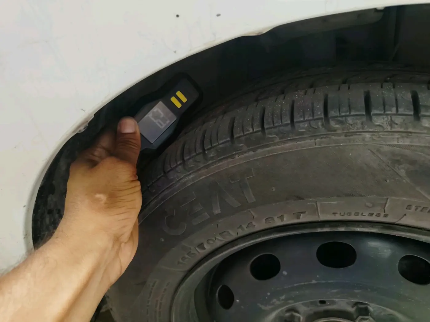 2022 Tata TIGOR XM CNG, CNG, Manual, 69,202 km, tyre