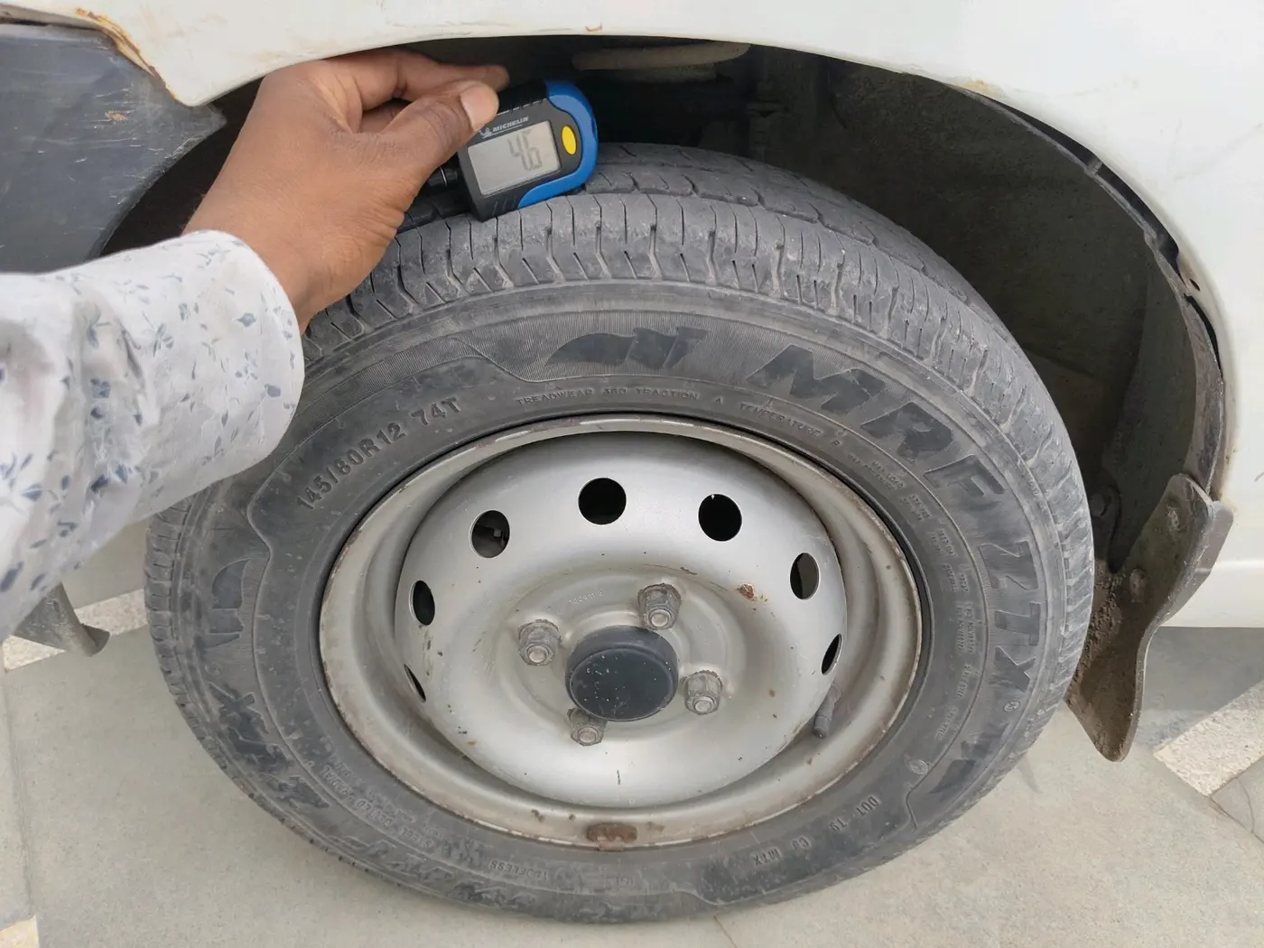 2011 Maruti Alto LXI, Petrol, Manual, 62,436 km, tyre