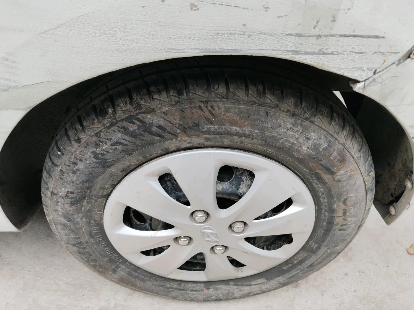 2011 Hyundai i10 MAGNA 1.1, Petrol, Manual, 53,297 km, tyre