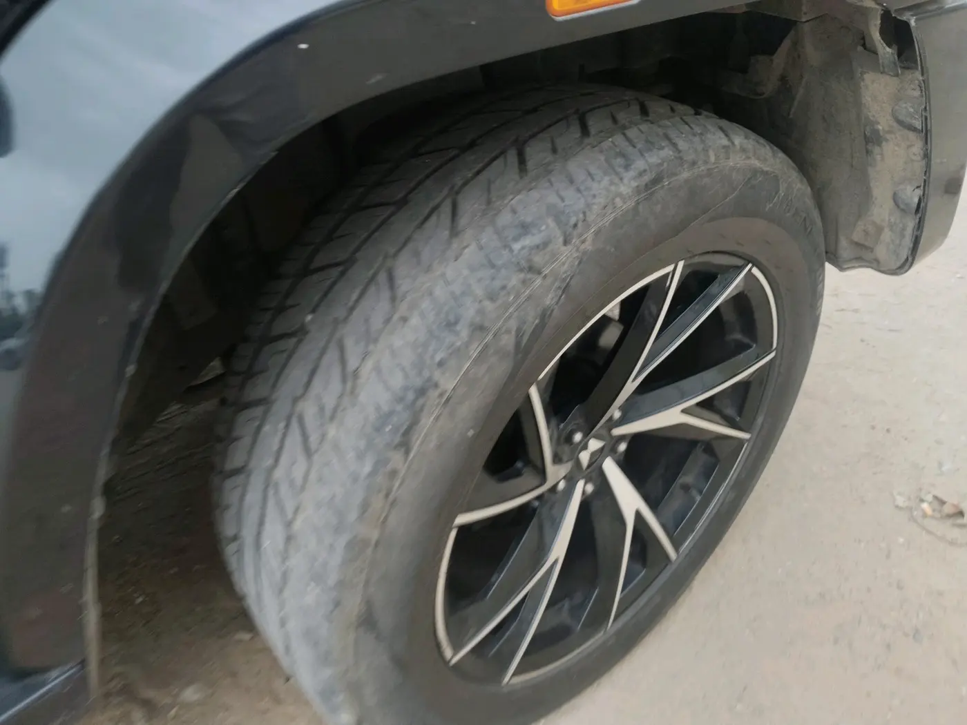 2022 Mahindra Thar LX PETROL HT 4WD AT, Petrol, Automatic, 24,380 km, tyre