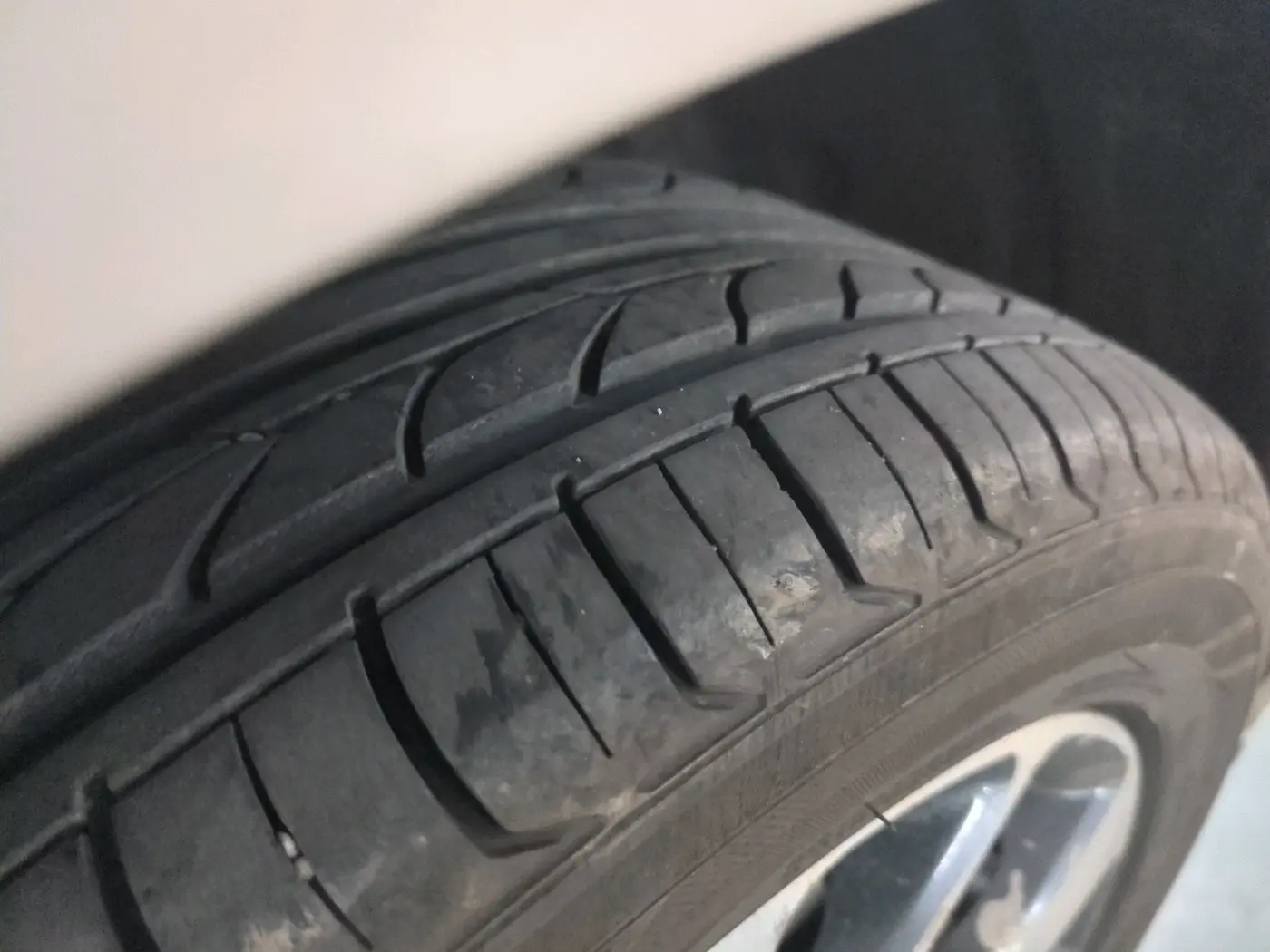 2020 Maruti Baleno ZETA PETROL 1.2, Petrol, Manual, 1,65,812 km, tyre