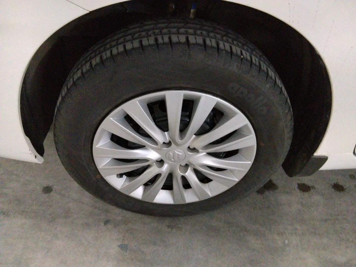 2026 Maruti Baleno SIGMA PETROL 1.2, Petrol, Manual, 3,238 km, tyre