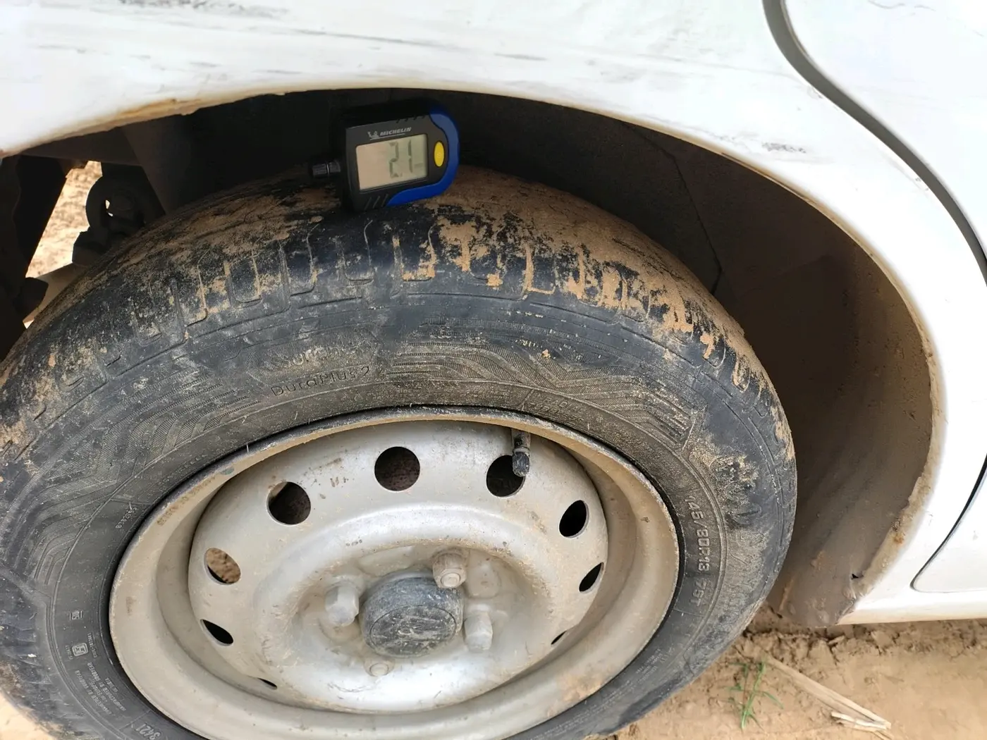 2016 Maruti Wagon R 1.0 LXI CNG, CNG, Manual, 1,38,185 km, tyre
