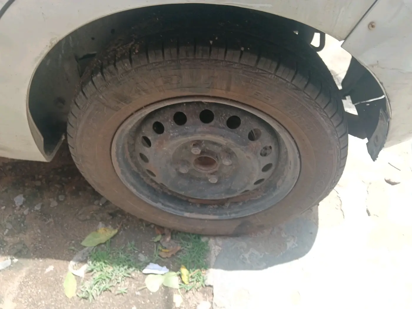 2014 Maruti Celerio VXI, Petrol, Manual, 96,723 km, tyre