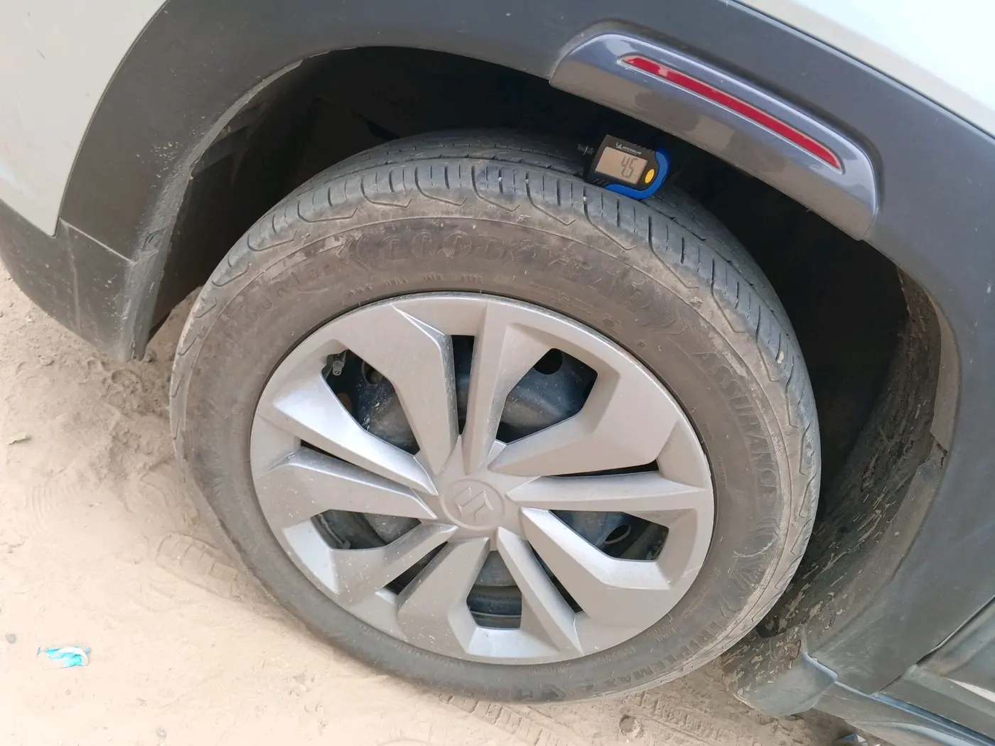 2023 Maruti FRONX DELTA 1.2 MT PETROL, Petrol, Manual, 38,615 km, tyre