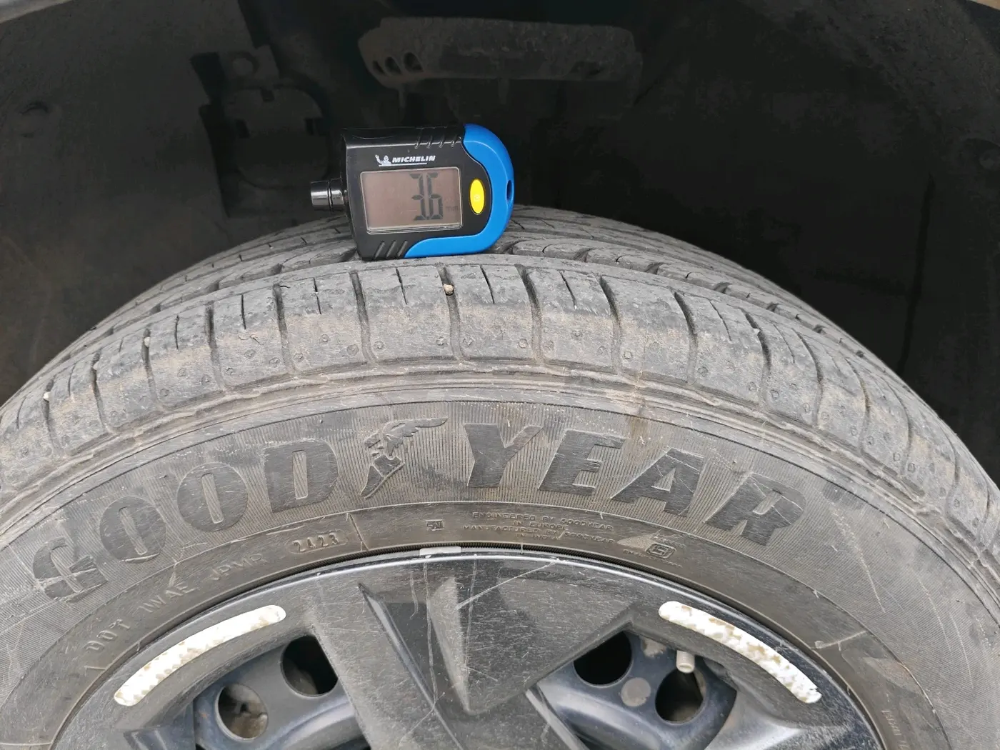2023 Hyundai VENUE SX 1.2 PETROL, Petrol, Manual, 18,442 km, tyre