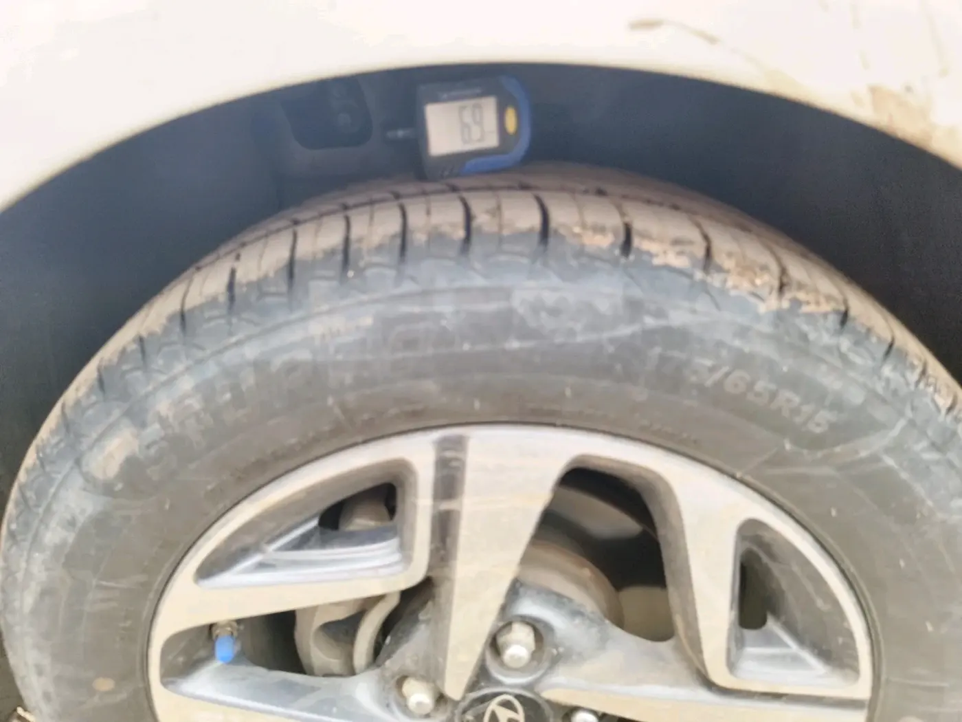 2024 Hyundai AURA SX 1.2 CNG, CNG, Manual, 63,869 km, tyre