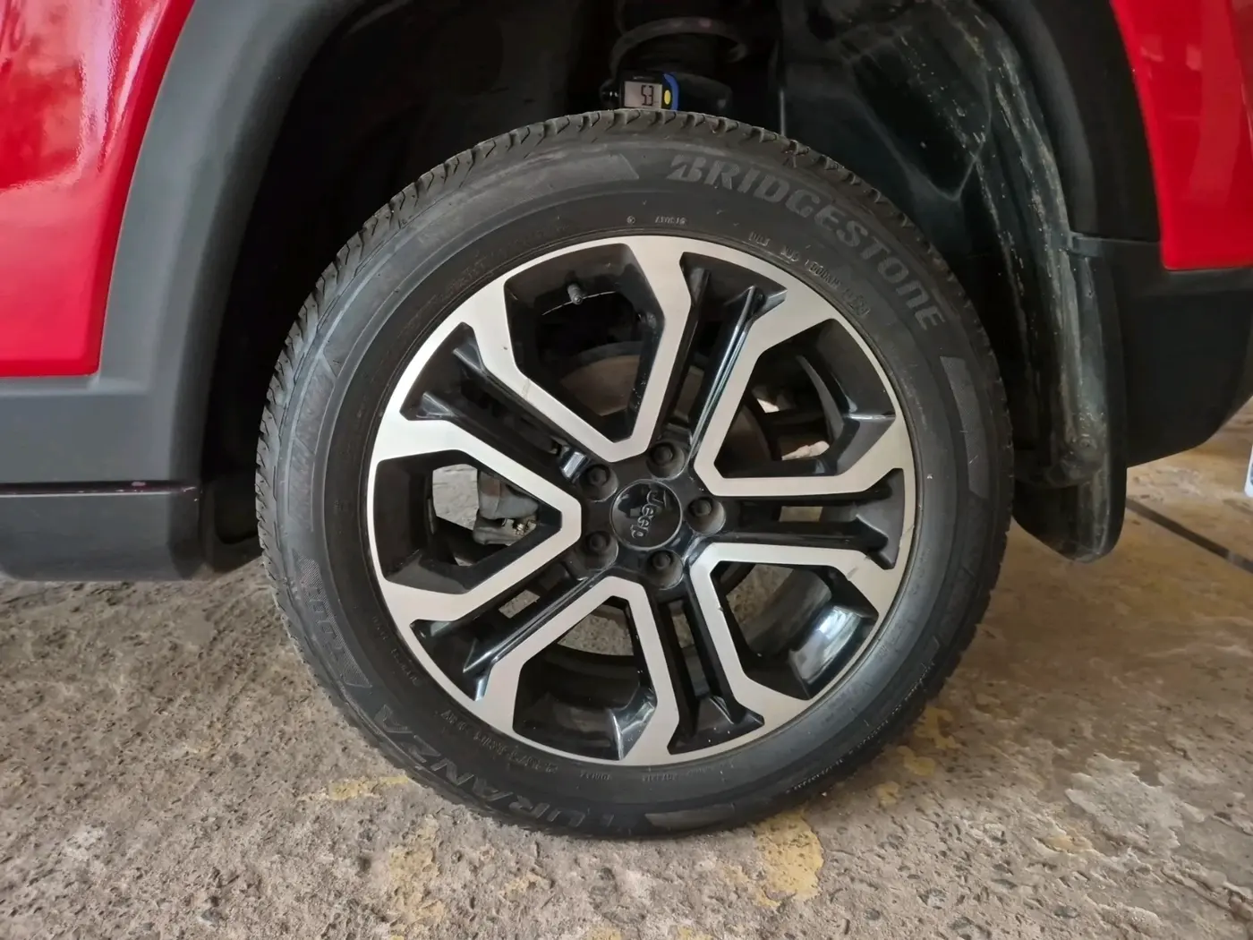 2021 Jeep Compass LIMITED (O) 2.0 DIESEL 4X4 AT, Diesel, Automatic, 54,131 km, tyre