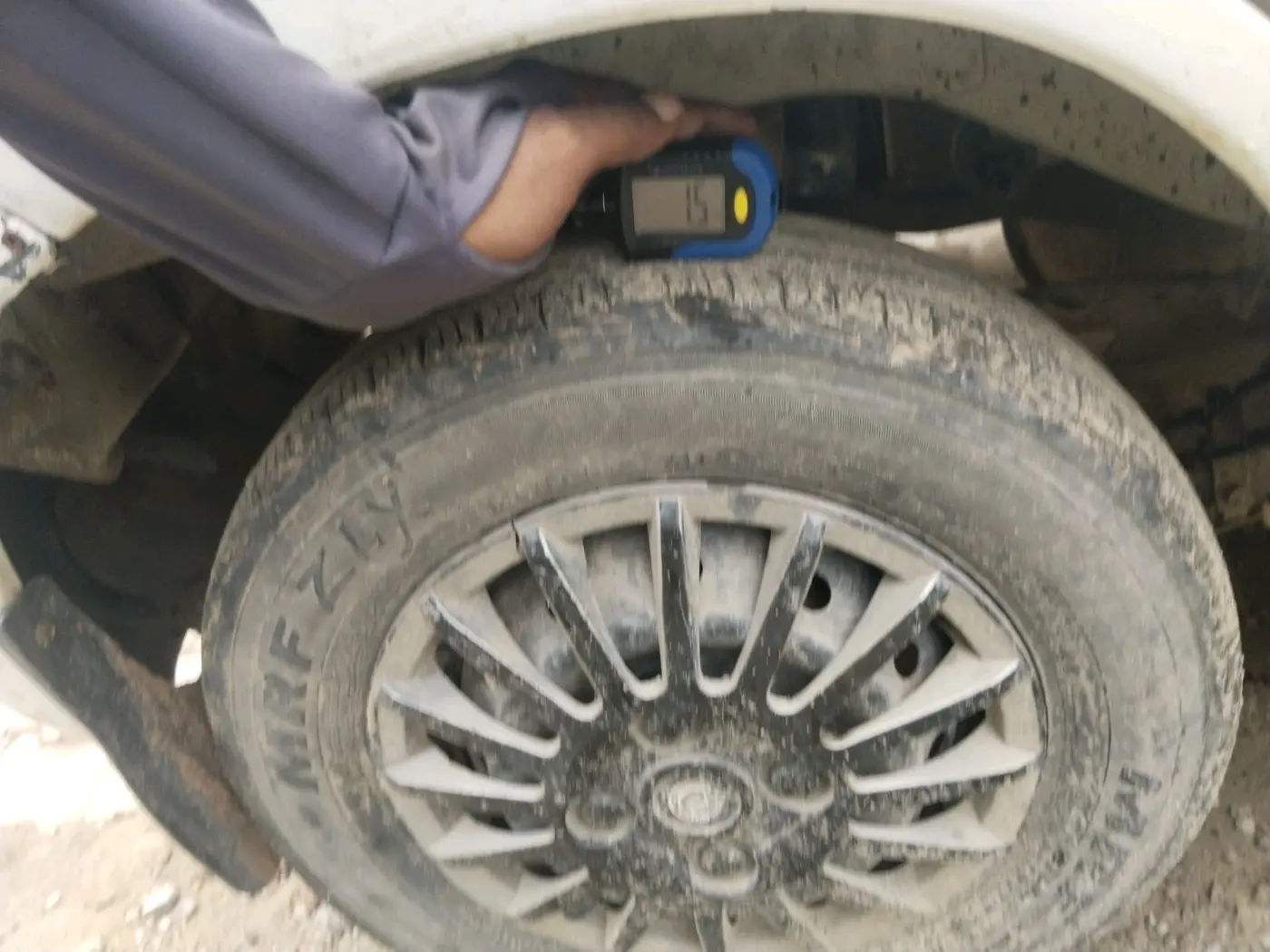 2012 Maruti Alto LXI, Petrol, Manual, 98,866 km, tyre