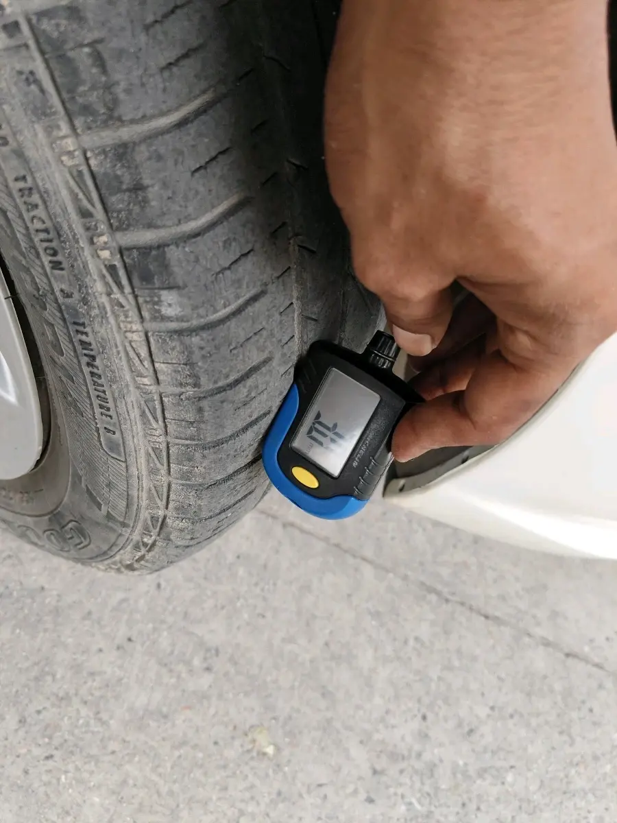 2019 Maruti Celerio VXI AMT, Petrol, Automatic, 68,864 km, tyre