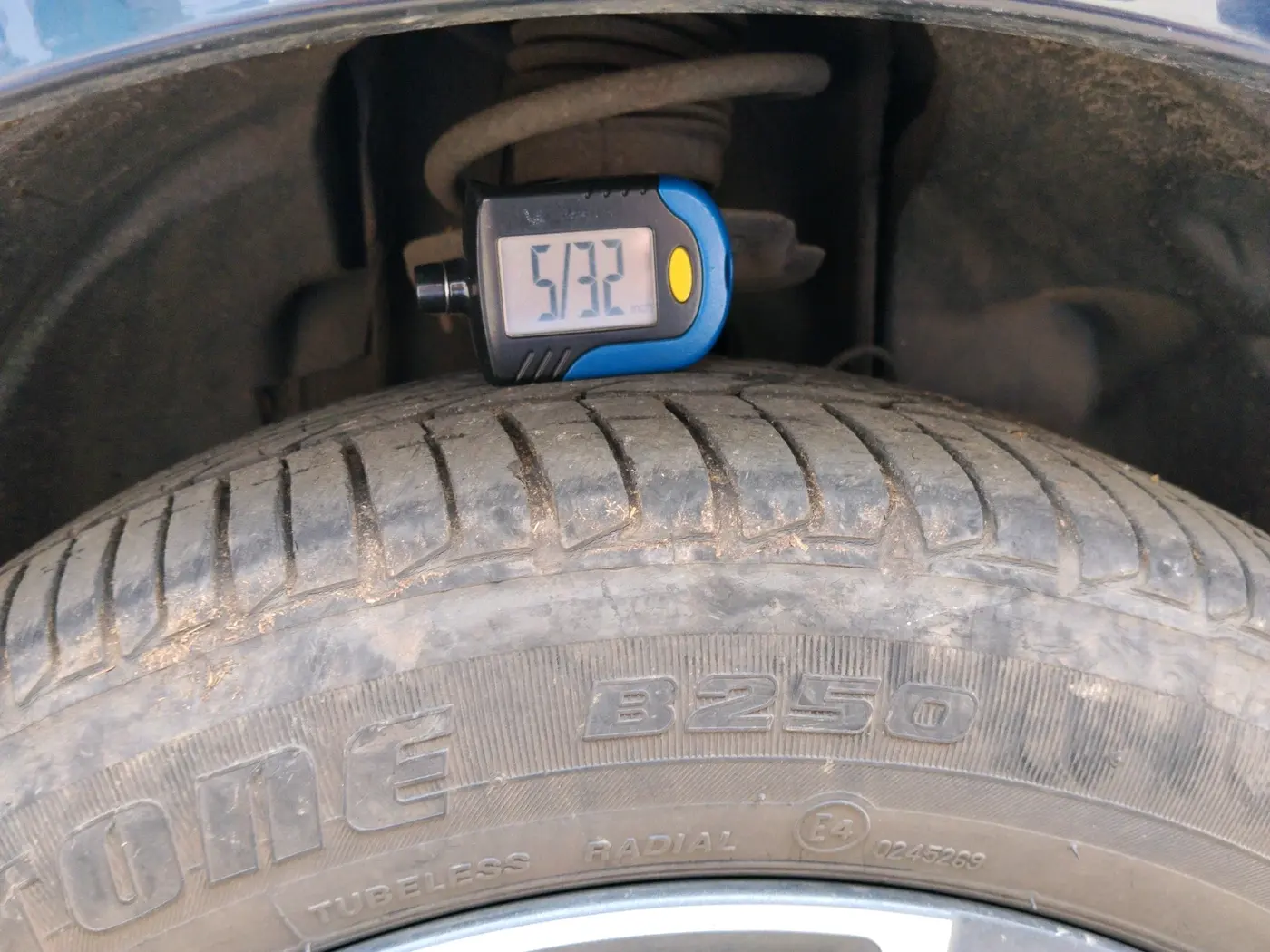 2021 Tata Tiago XZA PLUS PETROL, Petrol, Automatic, 31,673 km, tyre