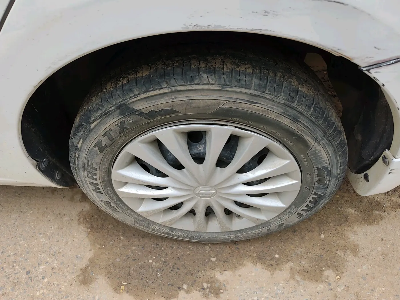 2017 Maruti Ciaz VDI+ SHVS, Diesel, Manual, 1,26,727 km, tyre