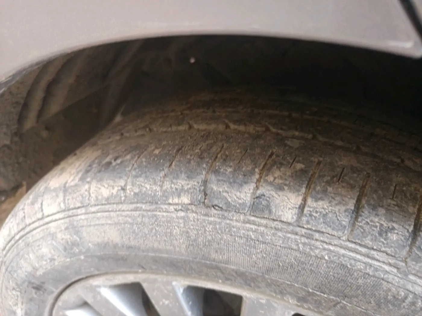 2015 Maruti Ciaz ZXI+, Petrol, Manual, 32,218 km, tyre