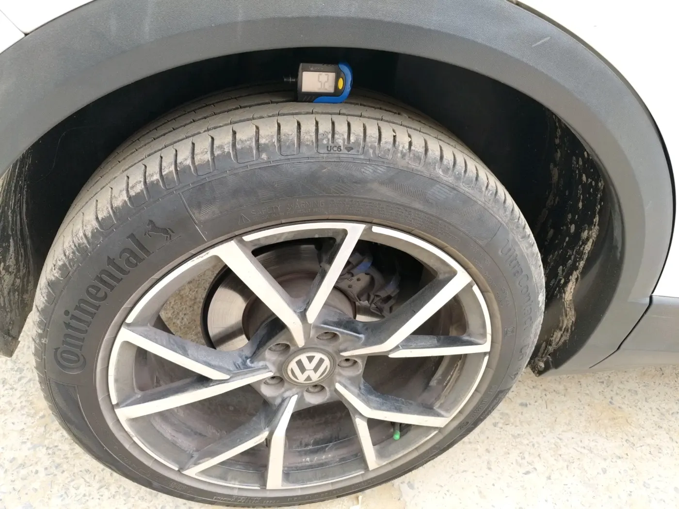 2019 Volkswagen T-ROC 1.5 TSI AT, Petrol, Automatic, 89,656 km, tyre